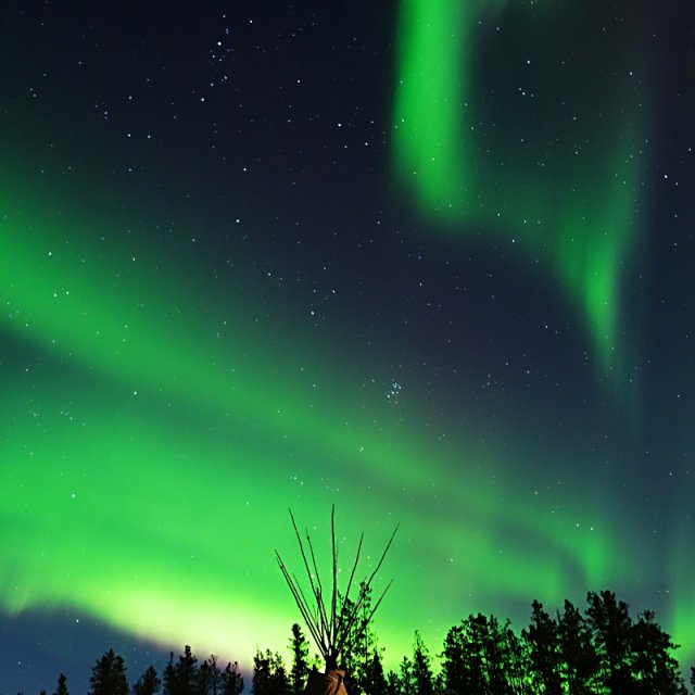 Arctic Day: Aurora Viewing | evening (Oct 14, 2013)