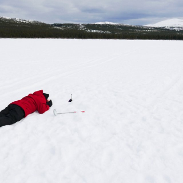 Arctic Day: Ice Fishing | half day (Apr 13, 2017)