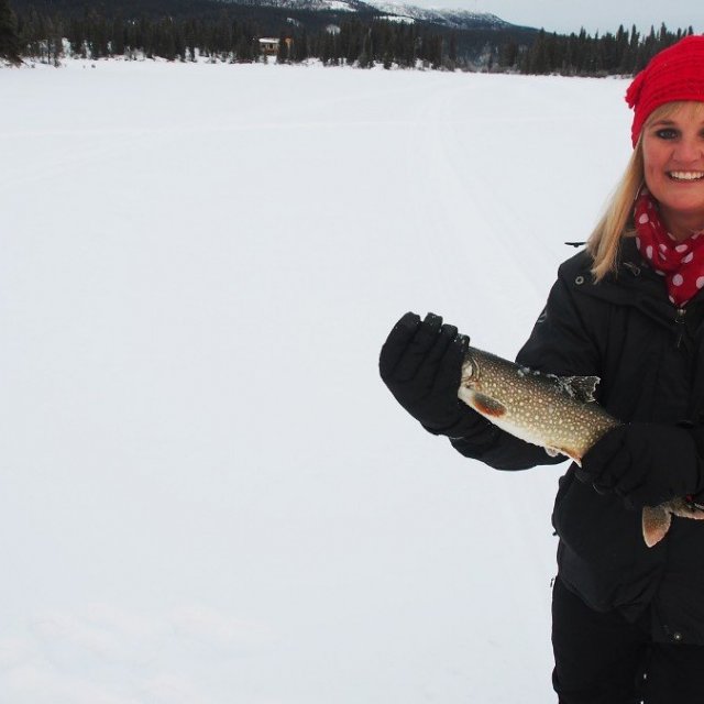 Arctic Day: Ice Fishing | half day (Dec 23, 2018)