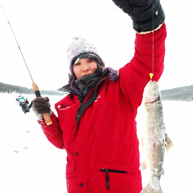 Arctic Day: Ice Fishing & Snowshoeing | half day (Jan 27, 2015)