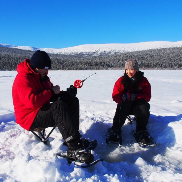 Arctic Day: Ice Fishing & Snowshoeing | half day (Feb 21, 2022)