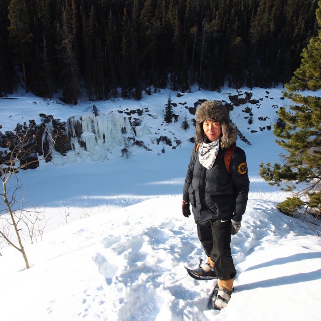 Arctic Day: Snowshoeing | half day (Feb 10, 2014)